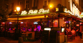 Café Le Petit Pont