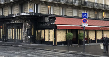Quand les cafés de Paris brûlent…